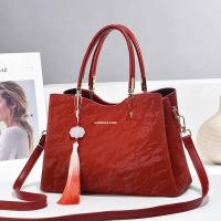 Mochila de lujo Leten Versátil y elegante bolso cruzado para mujer mayor - details 4