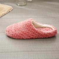 Zapatillas de casa cálidas de felpa con suelo plano para mujer en otoño-invierno - details 12