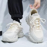 Zapatos masculinos nuevos zapatos deportivos con superficie de malla transpirable tendencia masculina zapatos casuales antideslizantes con suela gruesa moda masculina - details 5
