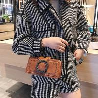 2025 Nueva Luz De Lujo Señoras Bolso, Bolso Crossbody De Lujo, Retro Cuadrado Ocio PU Bolso, Señoras Bolso De Hombro - details 1