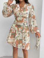 Elegante vestido vintage con cuello en V floral para mujer - details 1