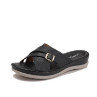 Sandalia de tacón inclinado para mujer, nuevo estilo de verano, parte inferior gruesa, ligera, cómoda para pisar mierda, grande, una palabra genial - details 1