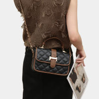 Xiaoxiangfeng cadena de diamantes pequeño bolso cuadrado nuevo de moda y versátil, bolso de mensajero portátil popular para mujer bolso de hombro texturizado - details 11