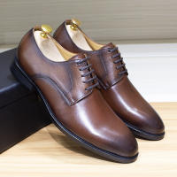 Zapatos de cuero hechos a mano con cuero genuino y una pieza de piel de vaca. - details 6