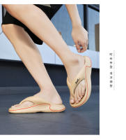 Pisando chanclas de mierda, sandalias de playa resistentes al desgaste, de fondo grueso, de verano, para hombre, antideslizantes, zapatillas de hombre pintadas de fondo suave y ligero - details 9