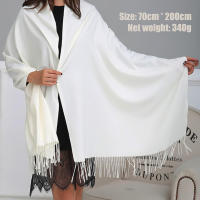Bufanda larga clásica de color sólido con borlas de invierno cálido para mujer, chal suave, para bodas, regalo para mujer - details 2