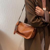 Bolso cruzado Vintage para mujer, bandolera pequeña de cuero PU con diseño de lujo y almohada, a la moda - details 13