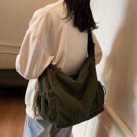 Bolso Cruzado de Terciopelo para Mujer de Gran Capacidad Moda Suave y Duradera con Pequeñas Bolsillos Laterales y Compartimentos Ideal para Viajes Cortos, Trabajo y Viajes Diarios - details 7