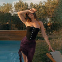 BUNO-Conjunto de 2 piezas de verano con diseño de gato extraño para mujer, Top con corsé de una sola botonadura + faldas de malla con borlas irregulares, ropa para discoteca de medianoche a juego para vacaciones - details 5