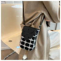 Bolso pequeño de estilo coreano con diseño de nicho para mujer, nuevo bolso para teléfono a cuadros a la moda, bolso cruzado de lana de verano, pequeño bolso cuadrado - details 11