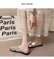 Semi-zapatillas Baotou para mujer para usar en verano, nuevas sandalias perezosas de moda. - details 1