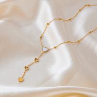 Elegante collar con borlas y colgante de corazón – Cadena de clavícula de nácar de acero inoxidable para mujer - details 4