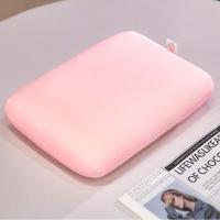 Almohada de seda de hielo transpirable, almohada cómoda con núcleo para las cuatro estaciones, almohada protectora para el cuello, almohada ligera de textura suave para siesta en la oficina - details 5