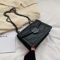 Bolso de hombro Retro con cadena y remaches para mujer, bandolera cuadrada pequeña a la moda de cuero PU con tapa, bolso de diseñador - details 24