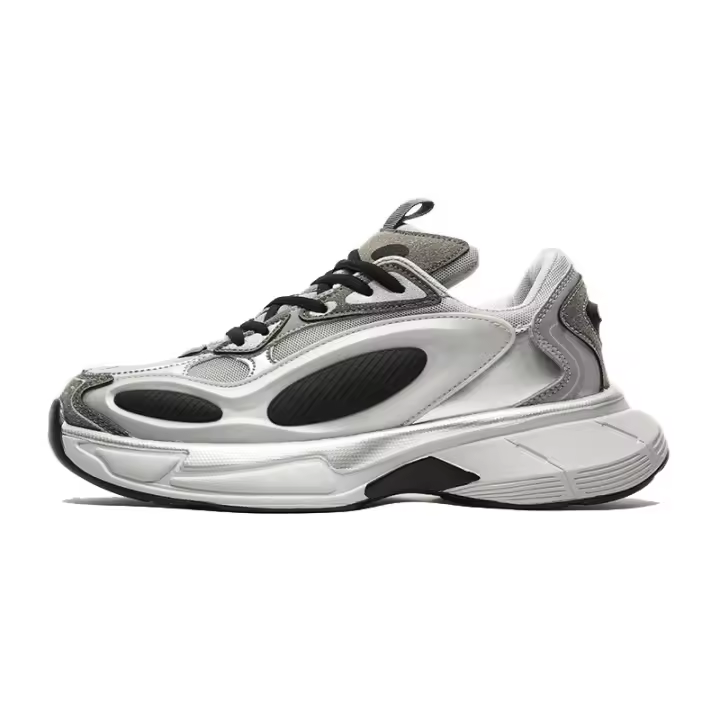 Nuevos zapatos deportivos plateados con diseño de agujero negro para hombre y mujer, plataforma casual, moda versátil, zapatos de moda. - 1