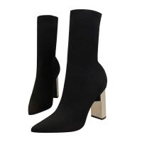 Estilo 2024 de las botas de las mujeres de los zapatos de fiesta puntiagudos atractivos al aire libre del tobillo grueso de moda - details 1