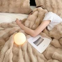 Manta Sofá de Felpa de Conejo Super Suave Cálida, Gruesa Franela 540 g/m² Manta Cama Multifuncional Esponjosa para Dormitorio Sofá Viajes Niños Camping Manta (Albaricoque A Rayas, 160 x 200 cm) - details 1