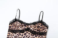 BUNO-Conjuntos de pantalones con estampado de leopardo para mujer, Tops sin mangas con cuello Halter, pantalones de pierna recta ajustados de cintura alta, ropa de calle femenina de primavera 2025 - details 16