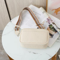 Bolso de mujer primavera verano nuevo bolso cuadrado pequeño con correa ancha, bolso cruzado de un solo hombro - details 1