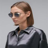 Gafas de sol antiradiación de la marca PULL&BEAR, aptas tanto para hombre como para mujer, gafas de sol estilo punk que protegen contra los rayos UV y proporcionan protección solar. - details 3