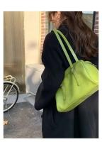 Bolsos de hombro verdes para ir al trabajo para mujer, bolsos de diseñador de lujo, bolso informal de Color puro, bolso con almohada de gran capacidad para axila 2024 - details 29