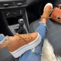 Plataforma de cuero para mujer, zapatillas de deporte de tacón grueso de color sólido, zapatos deportivos cómodos de moda planos casuales, zapatos de diseñador - details 1
