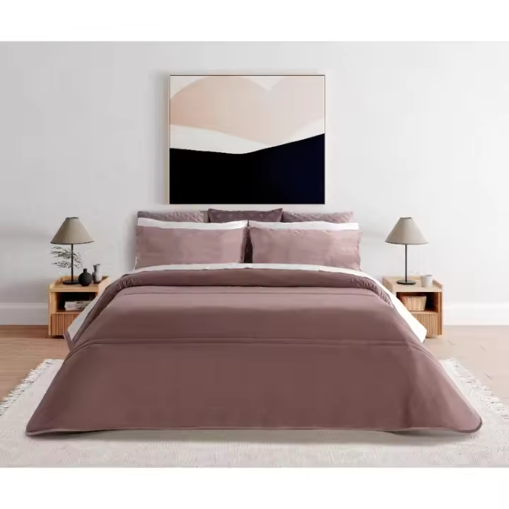 Edredon Acolchado Terciopelo Rosa - DOS . Relleno 250 gr/m². Fundas Cojin un conjunto incluido - 1