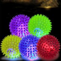 Juguete Sonoro Luminoso para Mascotas Pelota Saltarina de Goma 100% Ideal para Limpieza Dental - details 0