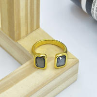 Joyería española UNODE50, dos anillos abiertos de cristal rectangular facetado gris, pareja de moda clásica, accesorios de fiesta que combinan con todo, populares en verano - details 5