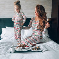 Ropa de casa navideña para la familia, pijama para padres e hijos, Mono para bebé, ropa de dormir de Año Nuevo - details 5