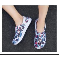Sandalias ligeras de EVA para hombre, zapatos informales con agujeros, zuecos para amantes del jardín en casa, zapatillas planas de playa al aire libre, talla grande 49 - details 39