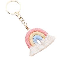 Colgante de borlas, llavero de arcoíris de tres colores, bonito llavero tejido hecho a mano, llavero de arcoíris de punto dulce duradero, regalos - details 4