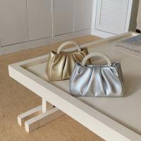 Bolso pequeño francés plisado, bolso pequeño de perlas de hadas de alta gama, bolso de mensajero tipo nube suave para niña - details 16