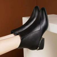 Nuevas botas nude de cuero puntiagudas para mujer con cremallera lateral y tacón cuadrado para mayor calidez, chaqueta cómoda y sólida multifuncional - details 4