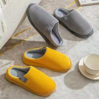 Zapatillas de casa de piel para hombre y mujer, zapatos de algodón, toboganes mullidos, pantuflas de felpa cálidas para parejas - details 4