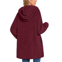 Chaqueta casual con botones de bolsillo y capucha polar para mujer - details 17