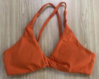 Sujetadores deportivos acolchados con giro frontal para mujer, camiseta corta sin mangas para yoga, sujetador de gimnasio para entrenamiento cruzado en la espalda - details 15