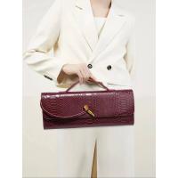 Bolsa de enterrar sobre rojo vino cereza bolso nuevo exclusivo moda europea y americana órgano de mano con tapa de cocodrilo b Mochila de lujo de alta gama - details 5