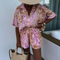 Conjunto de dos piezas bohemio de moda para mujer, trajes de verano holgados con estampado de patrones, camisa con botones y pantalones cortos, traje de playa - details 1