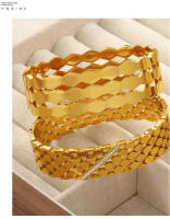 Nueva pulsera Redonda Ancha de Maple inoxidable Dorada pulsera Hueca de Mujer sin desvanecarse pulsera de muñeca Gift De Fiesta de joyería - details 5