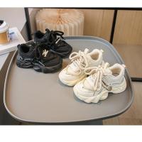 Compañero de clase niña 2025 nuevos zapatos deportivos de primavera y otoño para niños de malla transpirable papá zapatos niña pequeños zapatos blancos - details 7