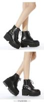 Dropshipping Logo negro estilo gótico bloque tacones altos zapatos hebilla de Metal grande botas de mujer de fondo grueso - details 6