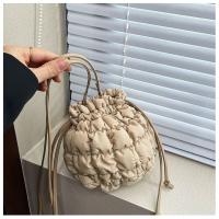 Dulce bolso de cubo con cordón de estilo coreano, bolso de rejilla, pequeño bolso cruzado, bolso para teléfono móvil, bolso de hombro de nailon de Color sólido, viaje - details 14