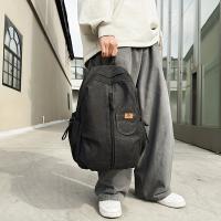 Mochila para deportes al aire libre: moderna mochila vaquera con múltiples compartimentos, cierre de cremallera y bolsillos utilitarios para correr, entrenar y uso informal - details 0