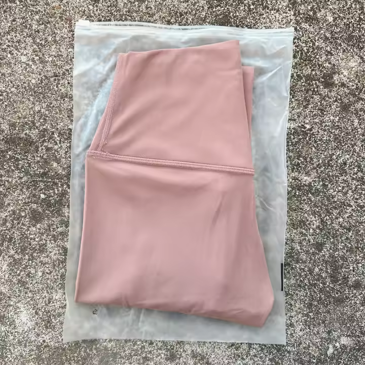 Legging de yoga de cintura alta con bolsillo trasero de color sólido, pantalones cortos deportivos para mujer, gimnasio atlético de mantequilla, entrenamiento integral para correr - 1