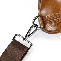 Bolso de pecho de cuero de vaca suave para hombres, paquete de pecho de cuero genuino, bandolera pequeña, bolso antirrobo, café - details 9