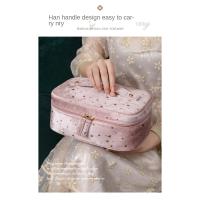 Bolsa de cosméticos pequeña de viaje portátil, bolsa de almacenamiento de cosméticos de franela, bolsa de cosméticos de cielo estrellado de gran capacidad para mujer - details 3