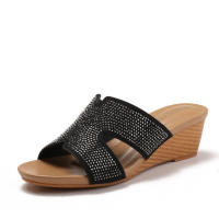 Sandalias de verano para mujer Zapatos de moda versátiles con suela gruesa y tacón alto - details 1