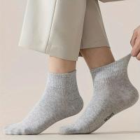 5 pares de calcetines cortos para hombre, calcetines transpirables y cómodos, estilo simple, calcetines deportivos de moda para fitness al aire libre, baloncesto y running. - details 3