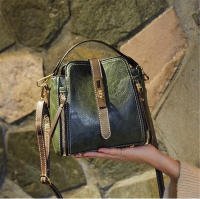 Cuero PU de alta calidad para mujer, bolso bandolera de un solo hombro con asa superior, estilo vintage sae - details 6